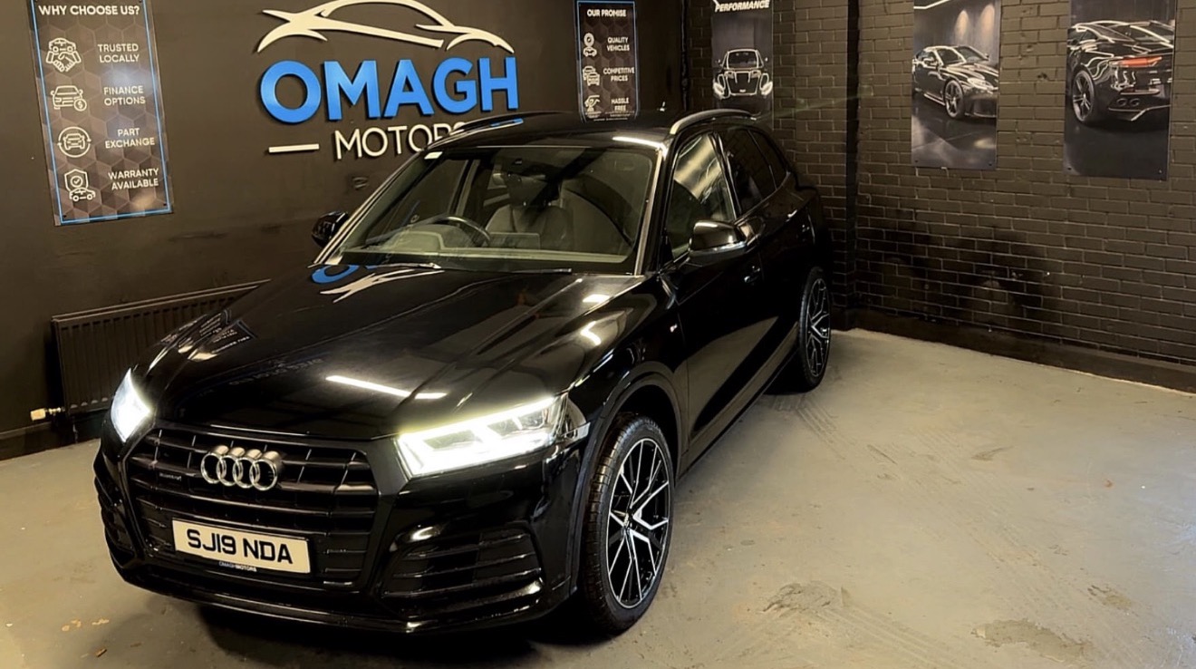 AUDI Q5 S LINE BLK ED40 TDI QUAT SA