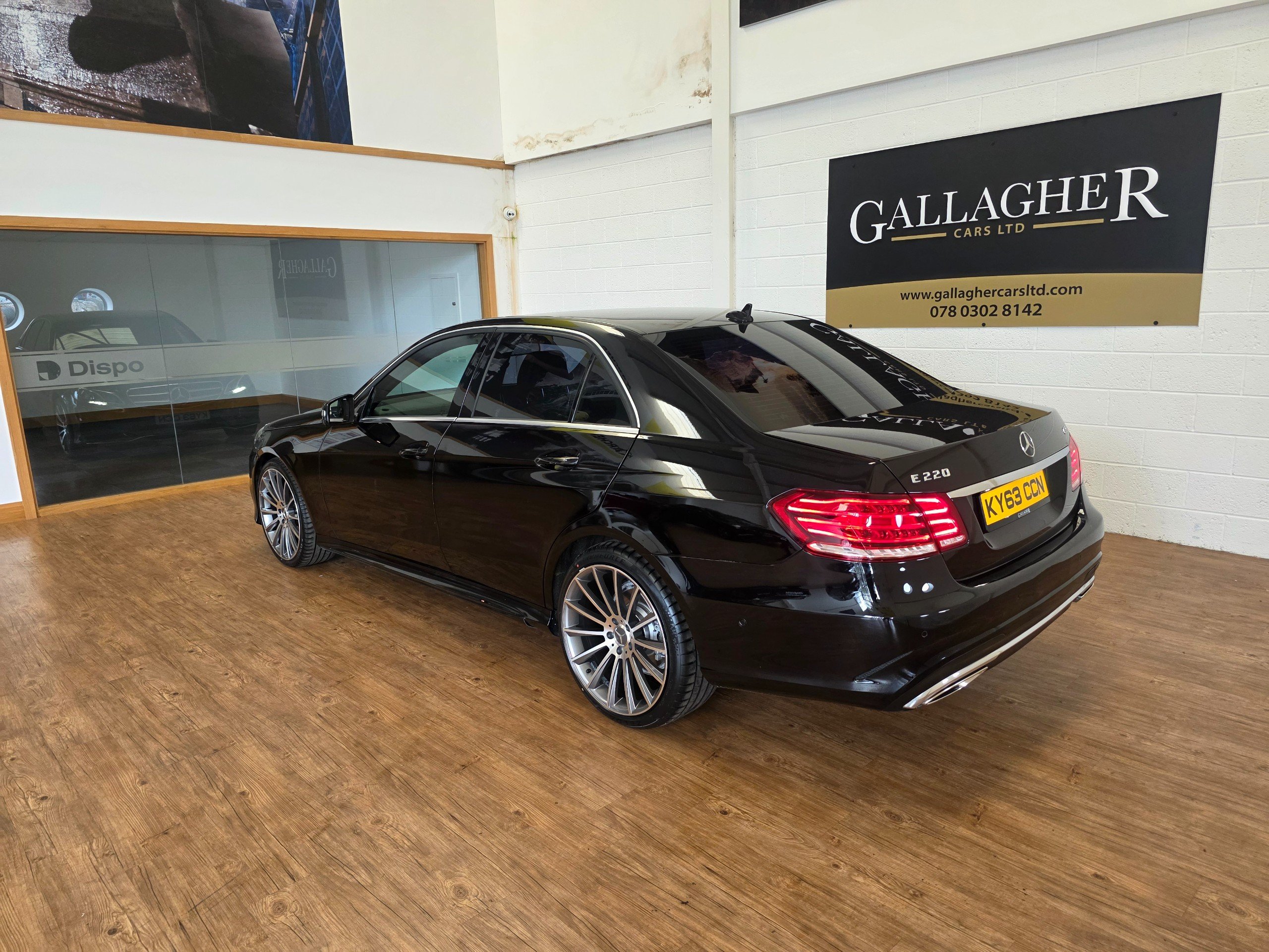MERCEDES-BENZ E220 AMG SPORT CDI AUTO